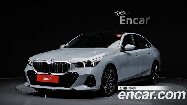 BMW 5 Series 2026 — Şəkil 1/20