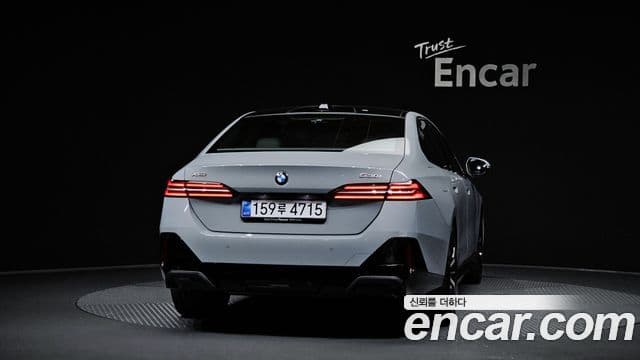 BMW 5 Series 2026 — Şəkil 4/20