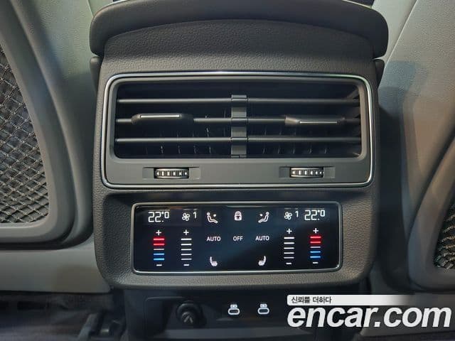 Audi Q7 2026 — Şəkil 16/20