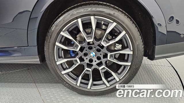 BMW X6 2024 — ფოტო 26/38