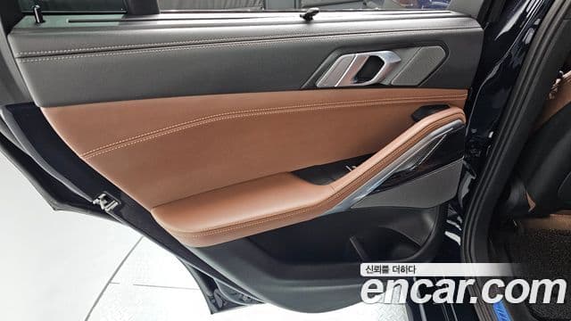 BMW X6 2024 — ფოტო 34/38