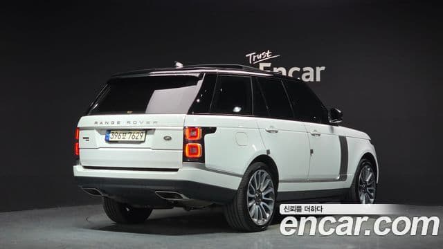 Land Rover Range Rover 2021 — Фото 2/20