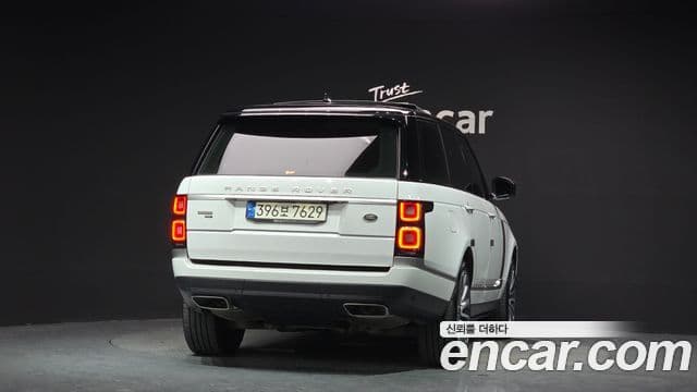 Land Rover Range Rover 2021 — Фото 4/20