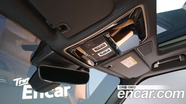 Land Rover Range Rover 2021 — Photo 3/39