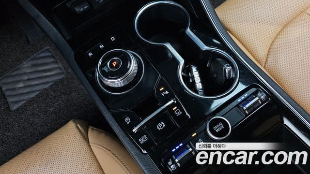 Kia K5 2021 — фото 9 из 20