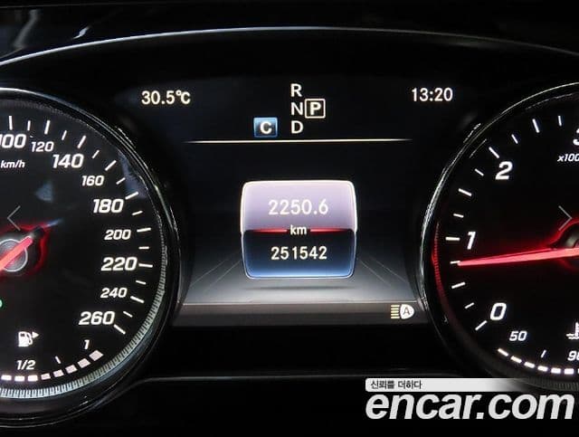 Mercedes-Benz E-Class 2018 — Şəkil 3/20