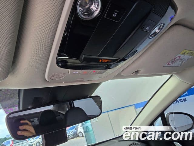 Kia K5 2021 — фото 15 из 20