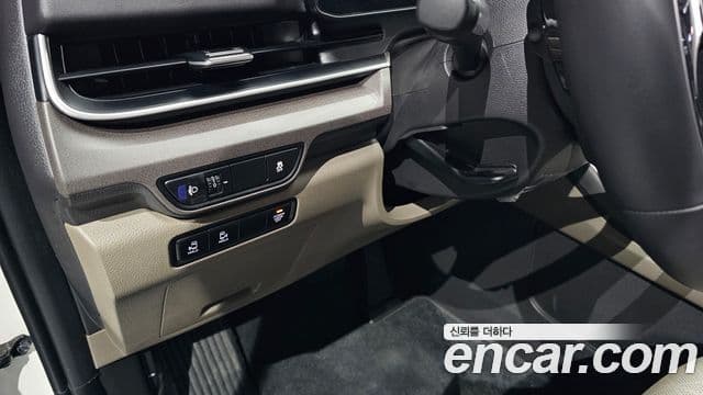 Kia Carnival 2025 — Фото 18/20