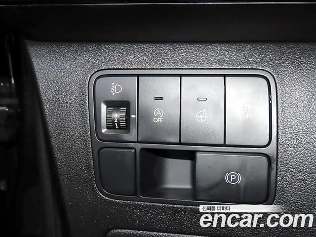 Hyundai Staria 2021 — Şəkil 13/20