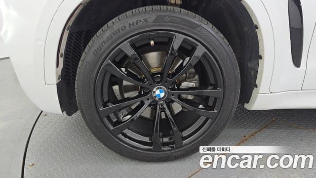BMW X6 2018 — Şəkil 5/20