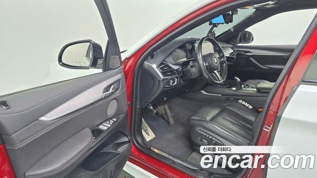 BMW X6 2018 — Şəkil 10/20