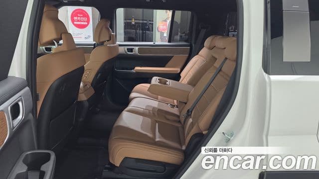 Hyundai Santa Fe 2023 — ფოტო 12/20