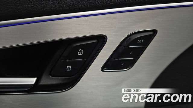 Audi Q7 2021 — Фото 16/20