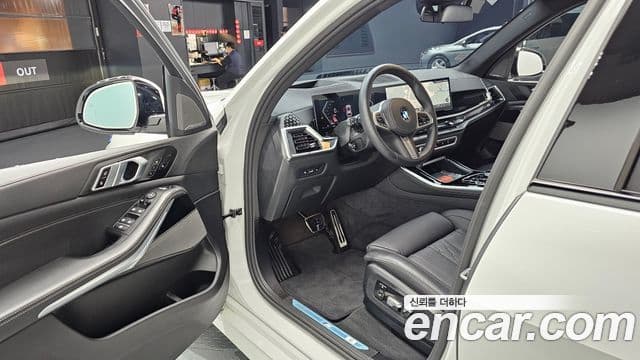 BMW X5 2025 — ფოტო 10/20