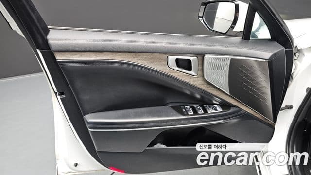 Kia K8 2022 — ფოტო 25/30