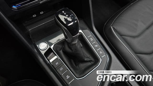 Volkswagen Tiguan 2024 — Şəkil 23/35