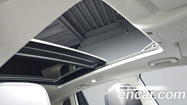 Volkswagen Tiguan 2024 — Şəkil 17/35