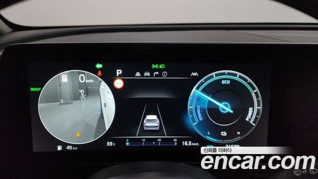 Kia Sportage 2022 — Фото 8/20