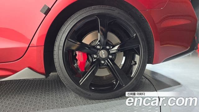 Genesis G70 2019 — ფოტო 19/37