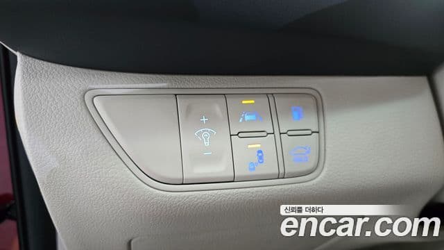 Genesis G70 2019 — ფოტო 36/37