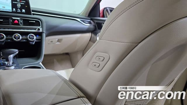 Genesis G70 2019 — ფოტო 32/37