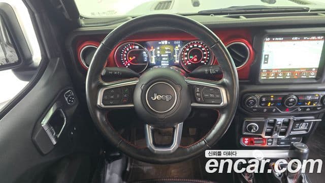Jeep Gladiator 2021 — ფოტო 15/30