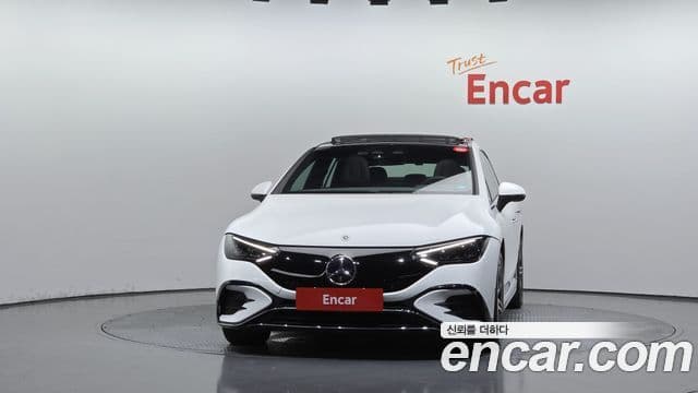 Mercedes-Benz EQE 2024 — ფოტო 30/30