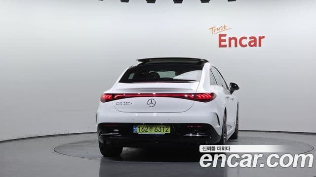 Mercedes-Benz EQE 2024 — ფოტო 19/30