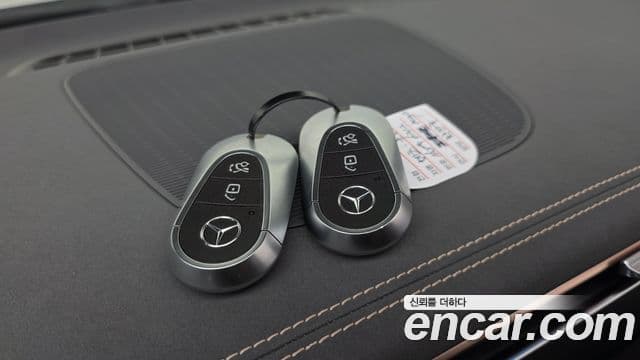 Mercedes-Benz EQE 2024 — ფოტო 3/30