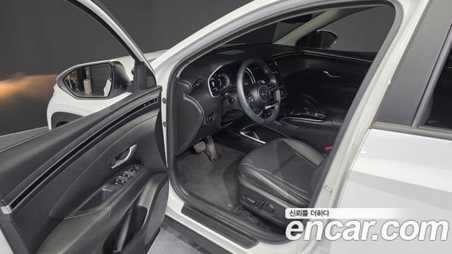 Hyundai The New Tucson 2023 — Фото 10/20