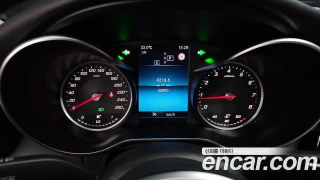 Mercedes-Benz C-Class 2020 — Фото 8/20
