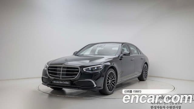 Mercedes-Benz S-Class 2025 — Photo 6/20