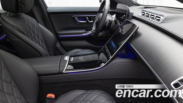 Mercedes-Benz S-Class 2025 — Photo 17/20