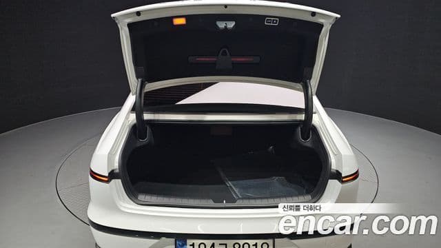 Hyundai Grandeur 2025 — ფოტო 20/20