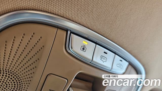 Kia The K9 2022 — Photo 27/34