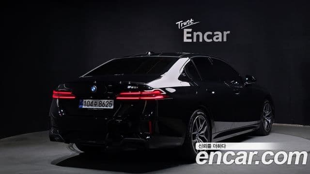 BMW 5 Series 2025 — ფოტო 2/20