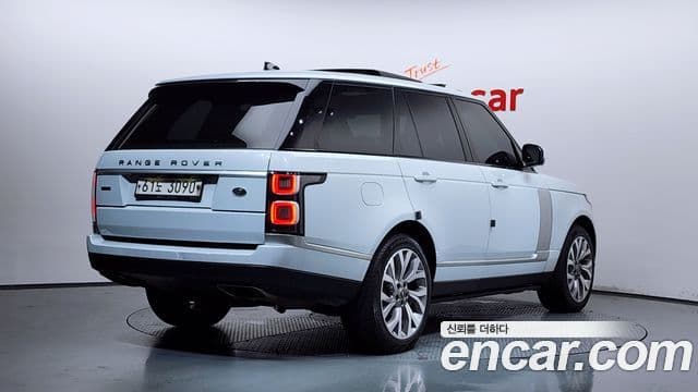 Land Rover Range Rover 2018 — Photo 17/20