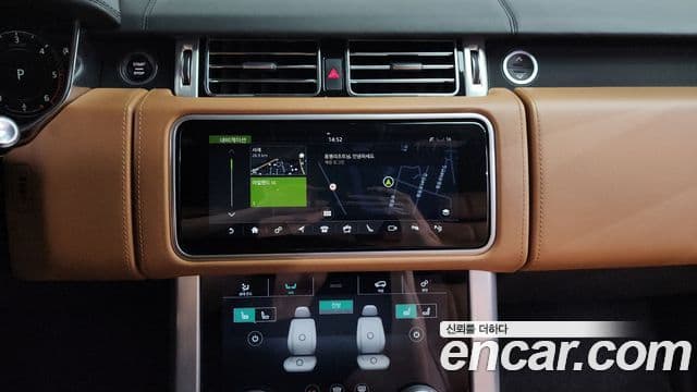 Land Rover Range Rover 2018 — Photo 9/20