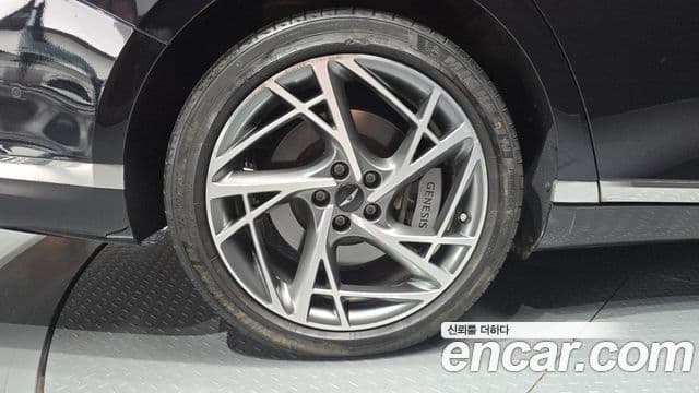 Genesis G90 2023 — ფოტო 5/20