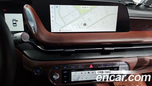 Genesis G90 2023 — ფოტო 18/20