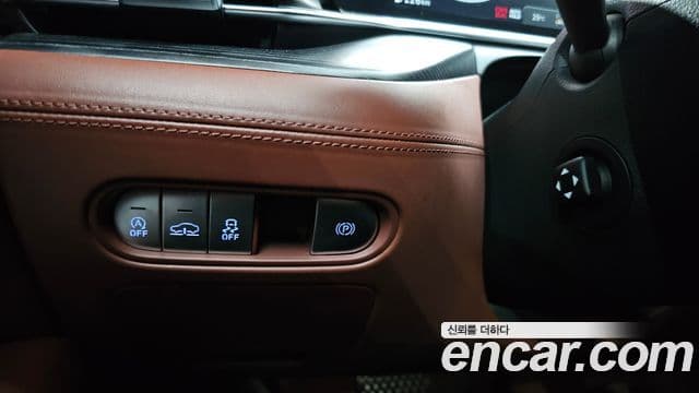 Genesis G90 2023 — ფოტო 20/20