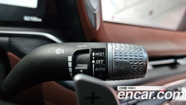 Genesis G90 2023 — Photo 32/36
