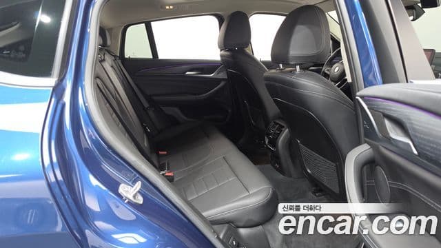 BMW X4 2023 — ფოტო 12/20