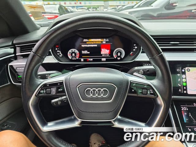 Audi A8 2021 — Şəkil 16/17
