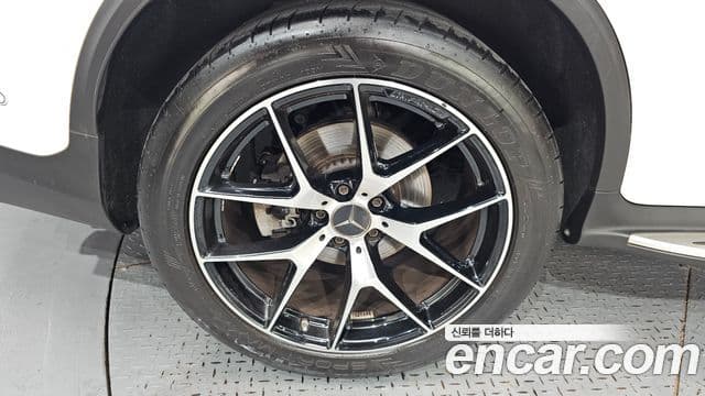 Mercedes-Benz GLC-Class 2022 — Фото 5/20