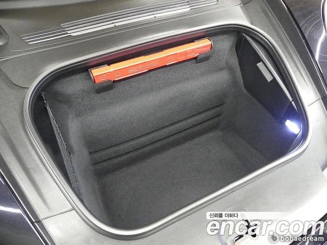 Porsche 911 2023 — Şəkil 7/20