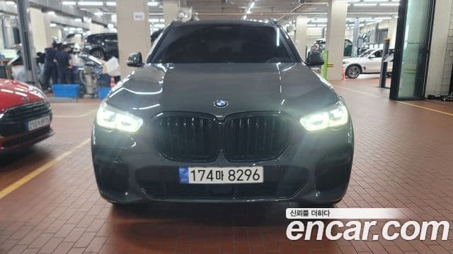 BMW X5 2022 — ფოტო 7/8
