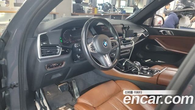 BMW X5 2022 — ფოტო 4/8