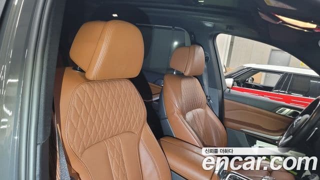 BMW X5 2022 — ფოტო 8/8