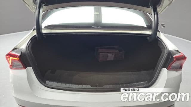 Kia K5 2020 — Şəkil 20/20